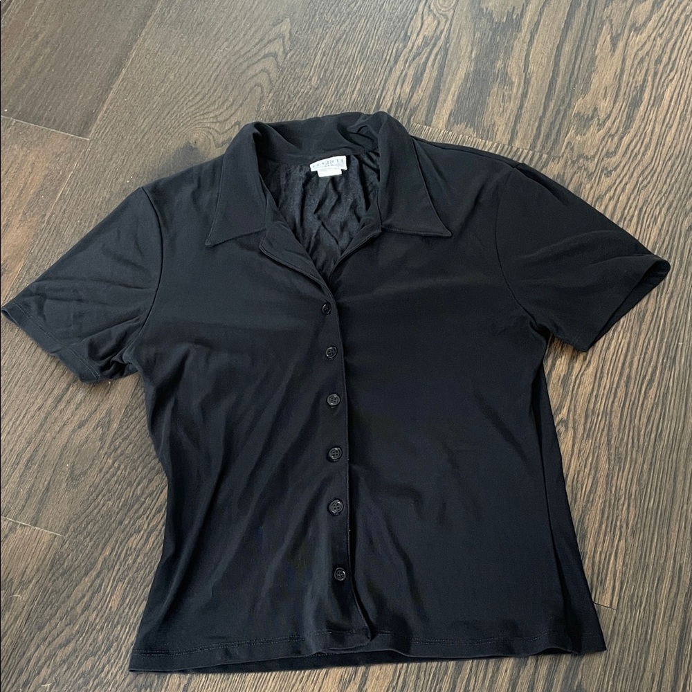 Forever 21 Classic Black Button-Up Women's Short Sleeve Top